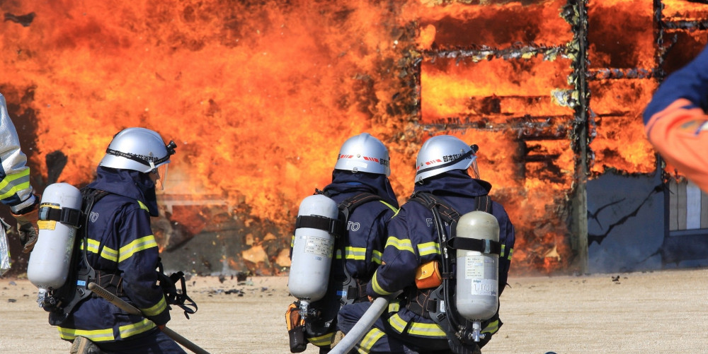 大規模火災の4割が空き家！手入れされていない空き家の放置は危険